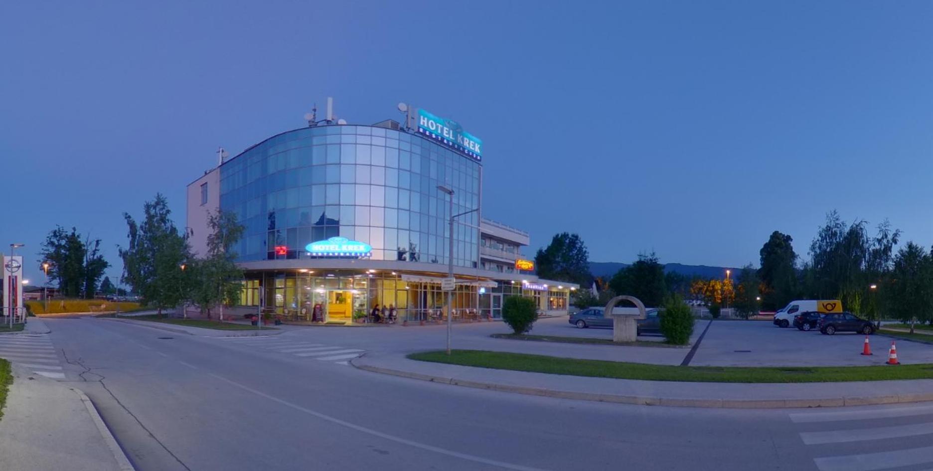 Hotel Krek Superior Lesce  Exterior foto