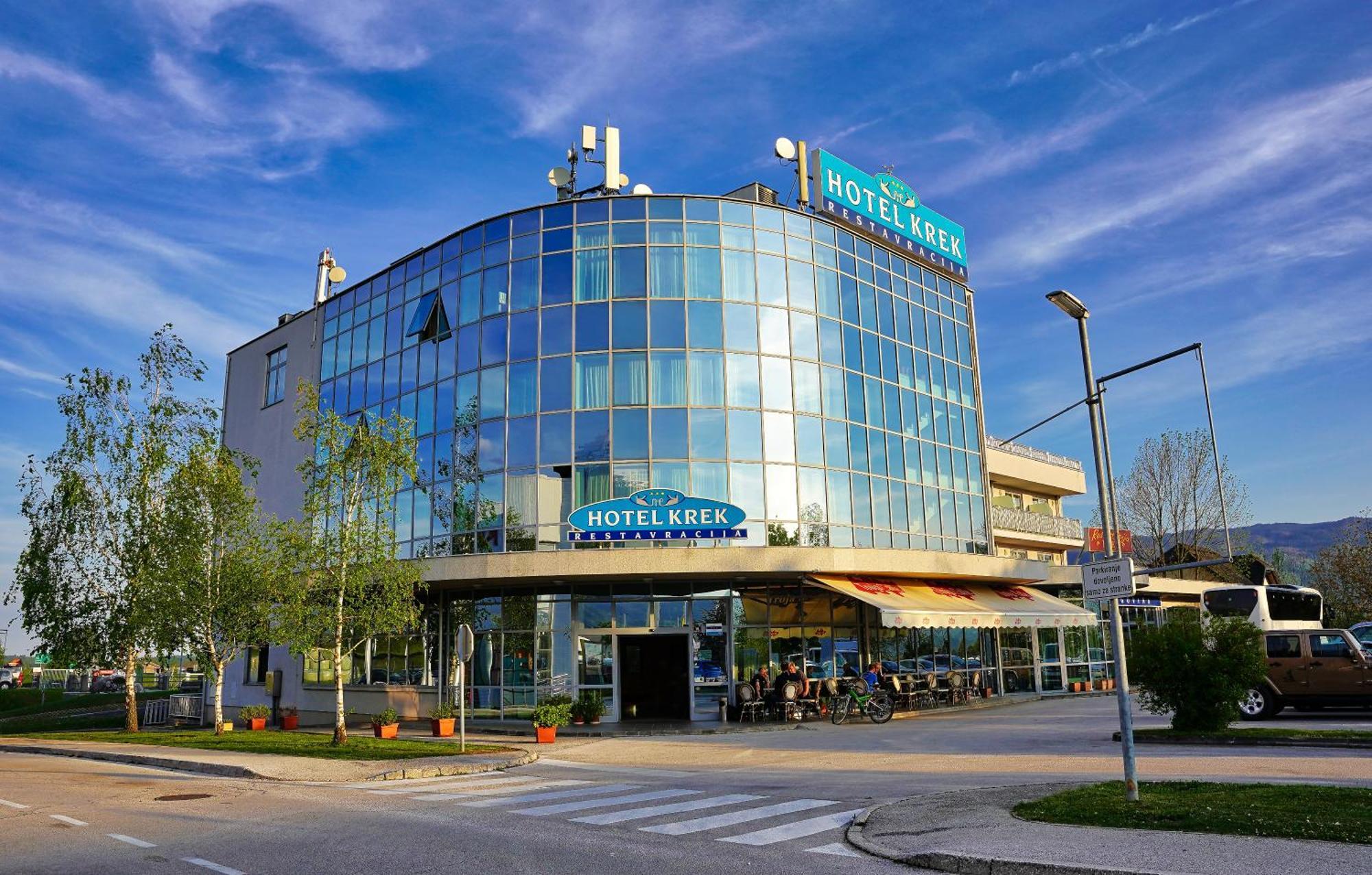 Hotel Krek Superior Lesce  Exterior foto